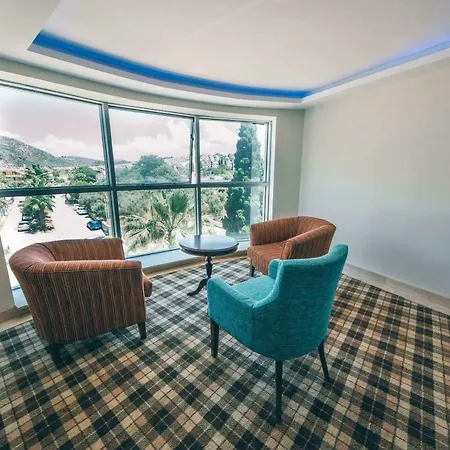 Grand Sahin's Hotel