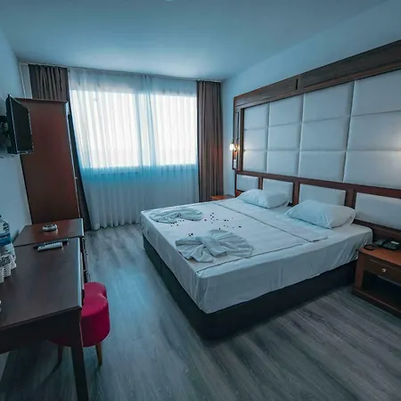 Hotel Grand Sahin's 3*
