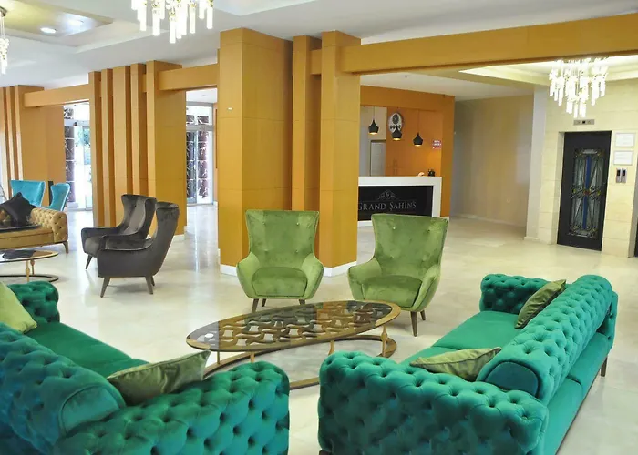 Grand Sahin's Hotel